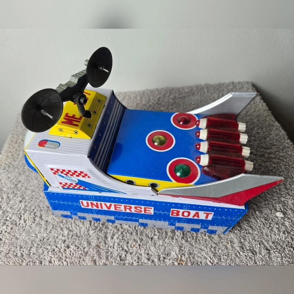 Universe Boat Kids Toy - Blue and Red